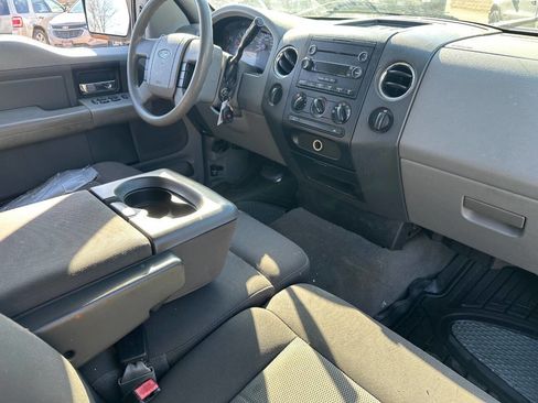 Used 2006 Ford F150 XLT image 10