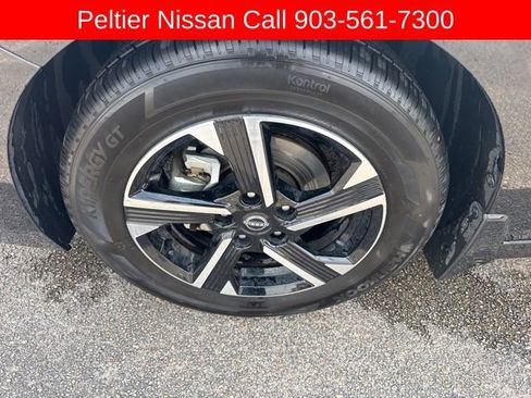 Used 2025 Nissan Sentra SV w/ All-Weather Package image 9