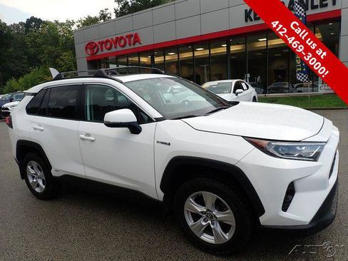 Certified 2021 Toyota RAV4 XLE w/ Convenience Package AWD/4WD image 1