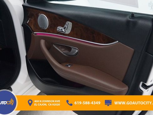 Used 2017 Mercedes-Benz E 300 image 16
