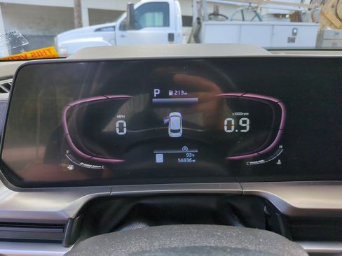 Used 2023 Kia Telluride S FWD image 38