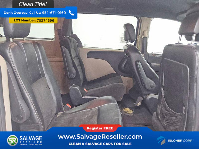 Used 2019 Dodge Grand Caravan SXT FWD image 15