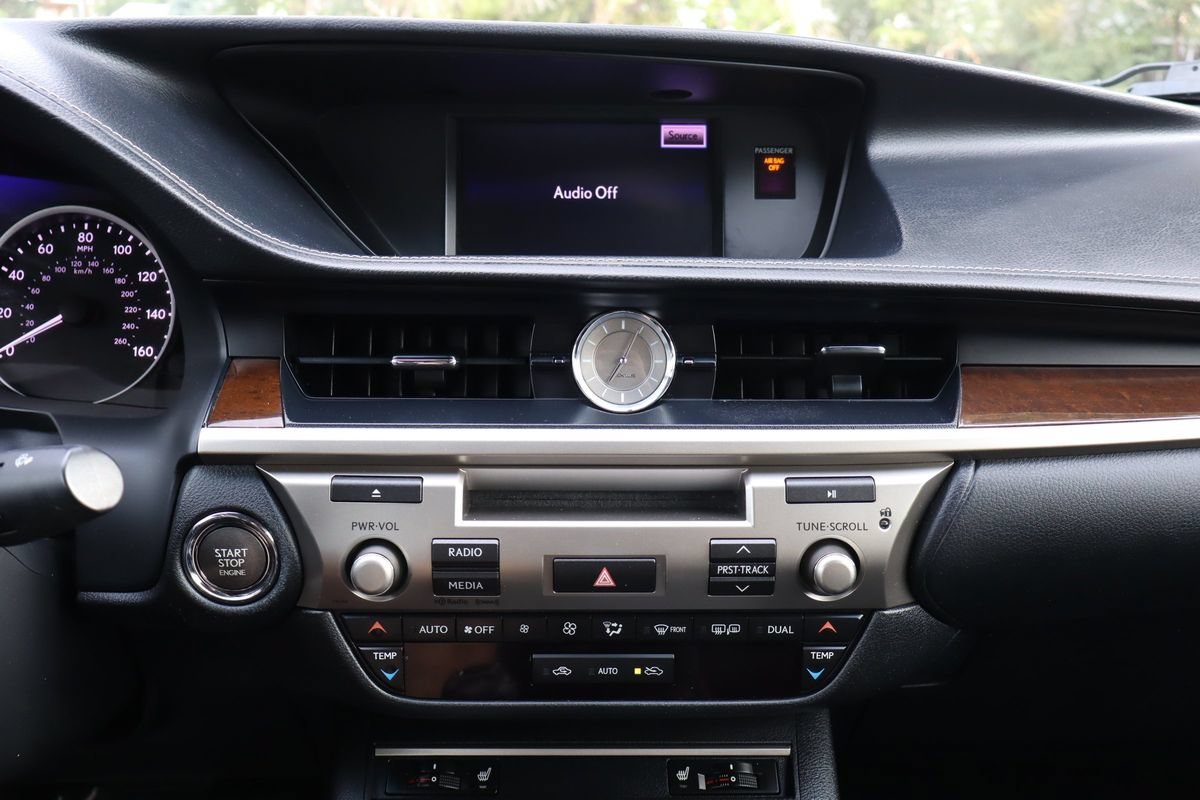 Used 2013 Lexus ES 350 w/ Premium Pkg FWD image 35