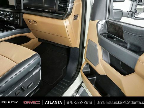Used 2024 Ford F250 Lariat w/ Chrome Package AWD/4WD image 24