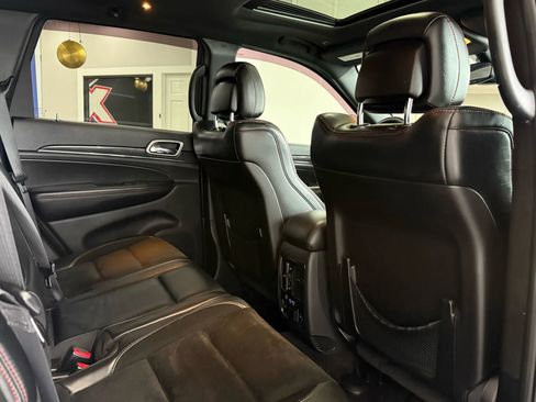 Used 2017 Jeep Grand Cherokee Trailhawk image 27