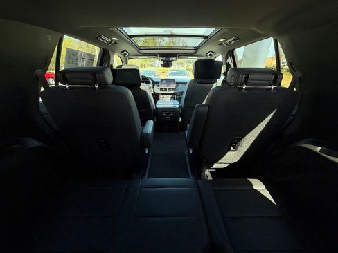 Used 2024 Chevrolet Tahoe High Country image 46