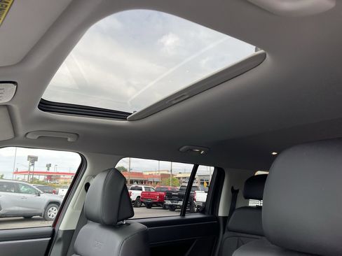 Used 2024 Hyundai Santa Fe XRT image 19