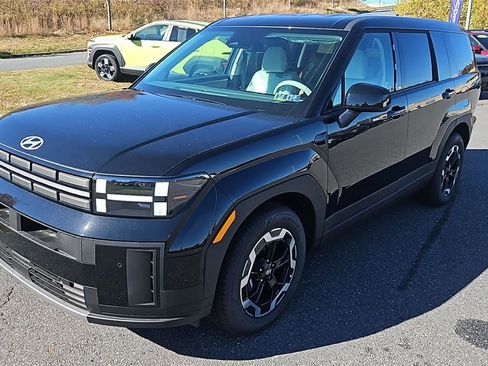 New 2026 Hyundai Santa Fe SE image 3