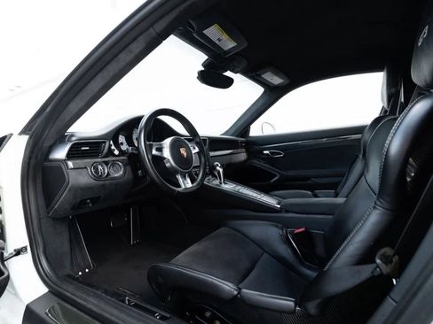 Used 2015 Porsche 911 GT3 image 9