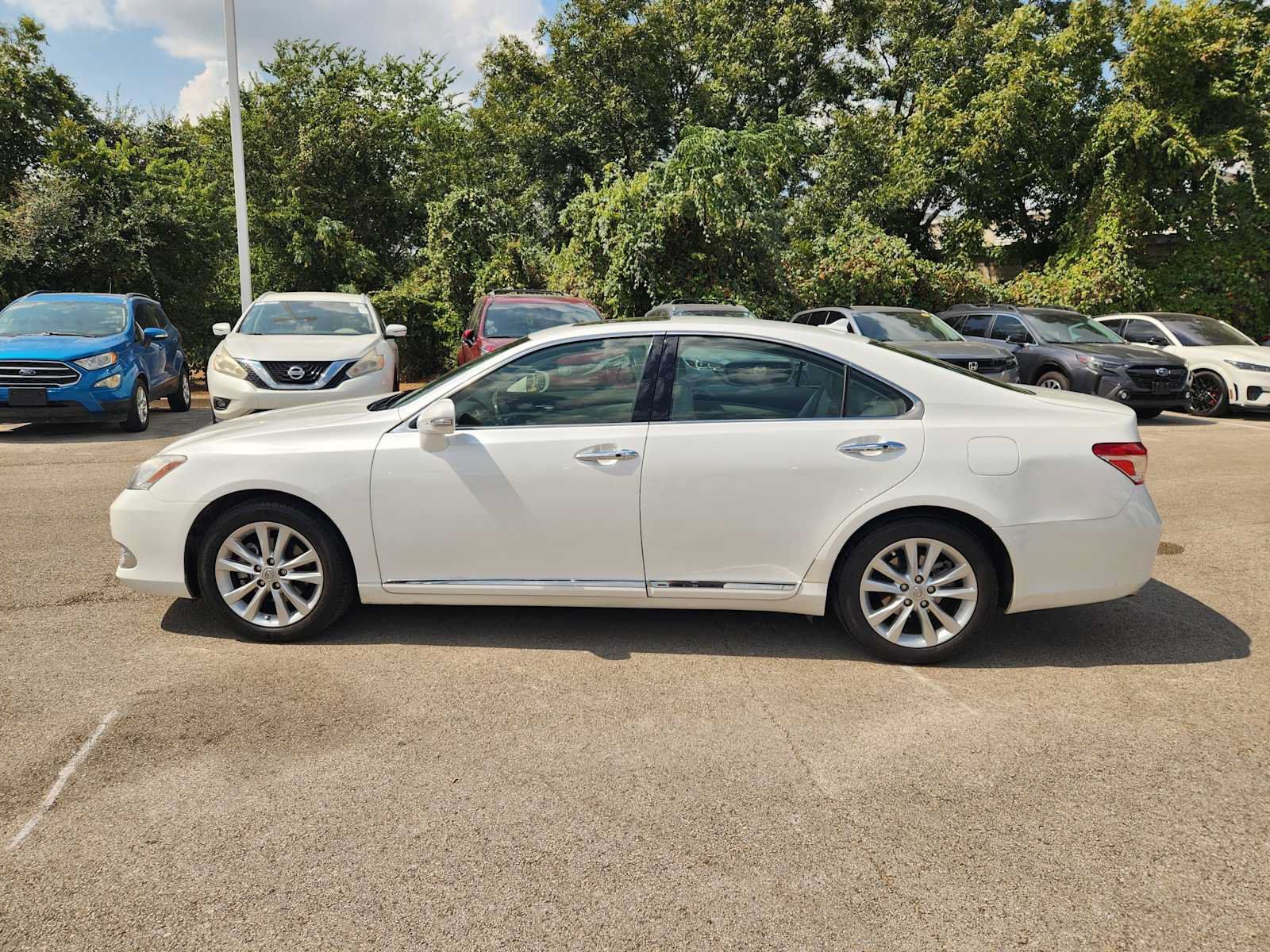 Used 2012 Lexus ES 350 FWD image 4