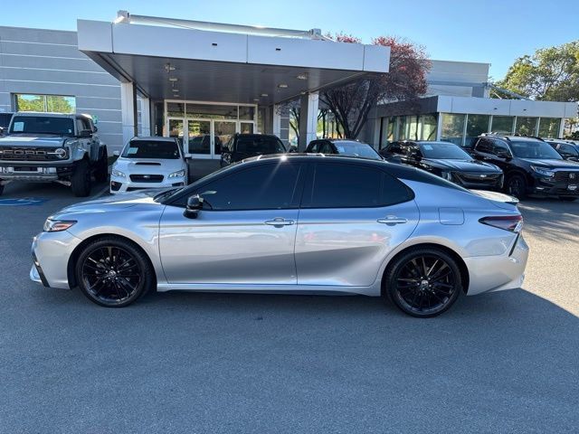 Used 2023 Toyota Camry XSE AWD/4WD image 5