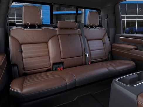 New 2026 GMC Sierra 2500 Denali Ultimate AWD/4WD image 17
