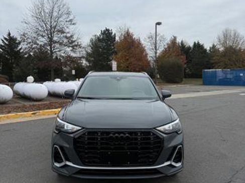 Used 2022 Audi Q3 2.0T Premium w/ Convenience Package image 8