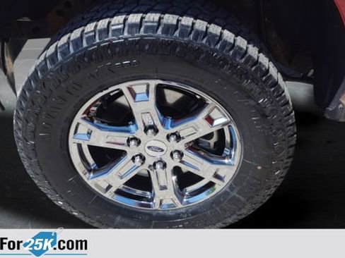 Used 2014 Ford F150 XLT w/ Equipment Group 302A Luxury AWD/4WD image 32