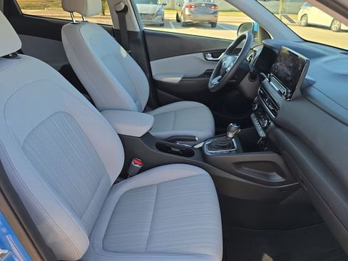 Used 2023 Hyundai Kona SEL w/ Convenience Package image 10