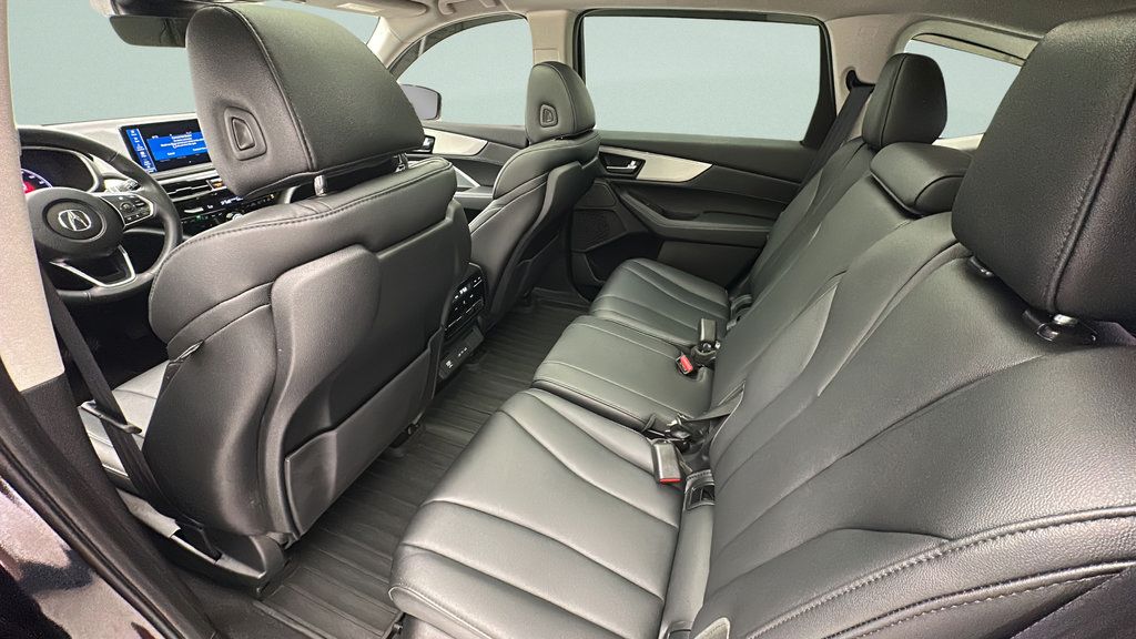 Used 2025 Acura MDX SH-AWD image 10