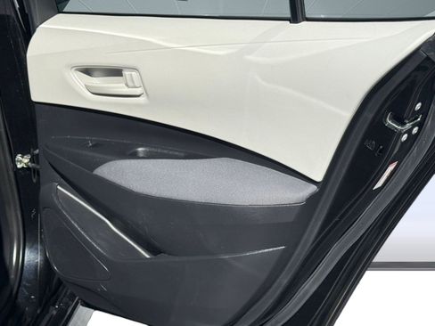 Certified 2022 Toyota Corolla L image 31