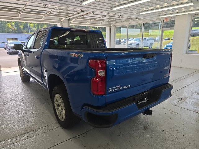 Used 2024 Chevrolet Silverado 1500 RST w/ Convenience Package II AWD/4WD image 3