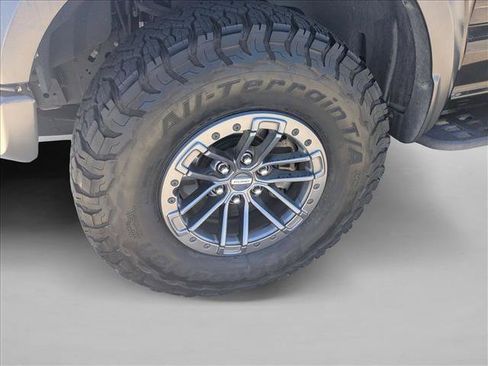 Used 2020 Ford F150 Raptor w/ Equipment Group 802A Luxury AWD/4WD image 20