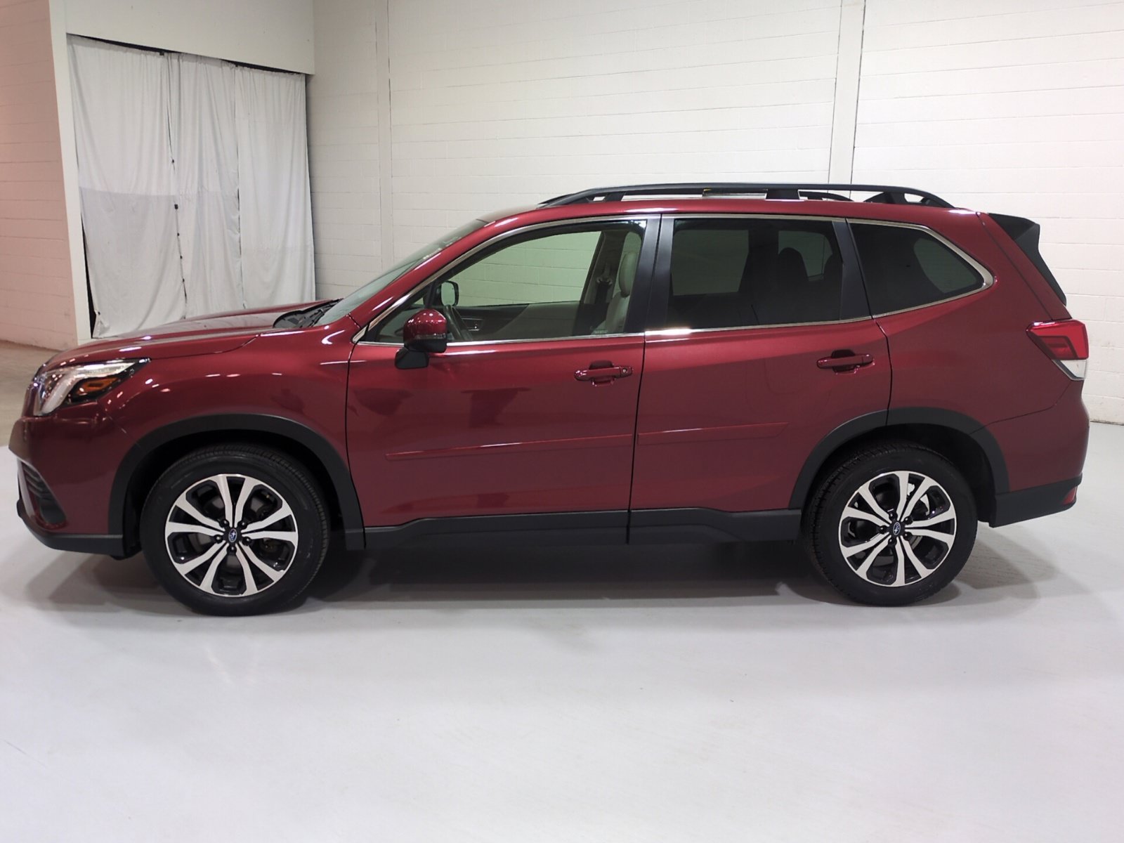 Certified 2024 Subaru Forester Limited w/ Pop Package 2 AWD/4WD image 6
