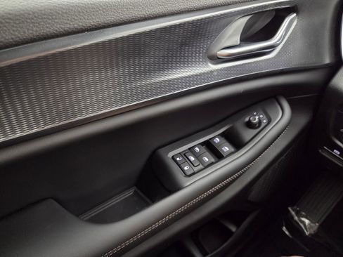 New 2025 Jeep Grand Cherokee Laredo w/ MOPAR Finishing Package image 17