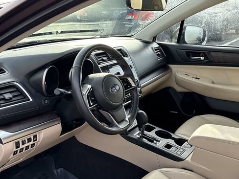 Used 2019 Subaru Outback 2.5i Limited w/ Popular Package #2 image 2