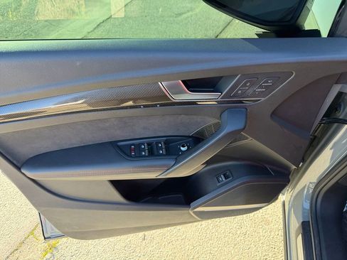 Used 2022 Audi SQ5 Premium Plus image 11