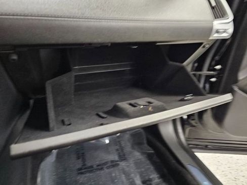 Used 2020 Jaguar E-PACE SE image 22