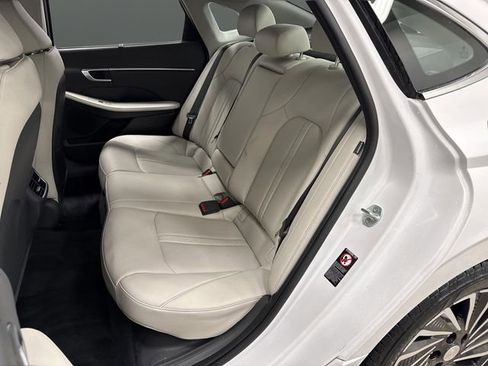 Used 2022 Hyundai Sonata Limited image 28