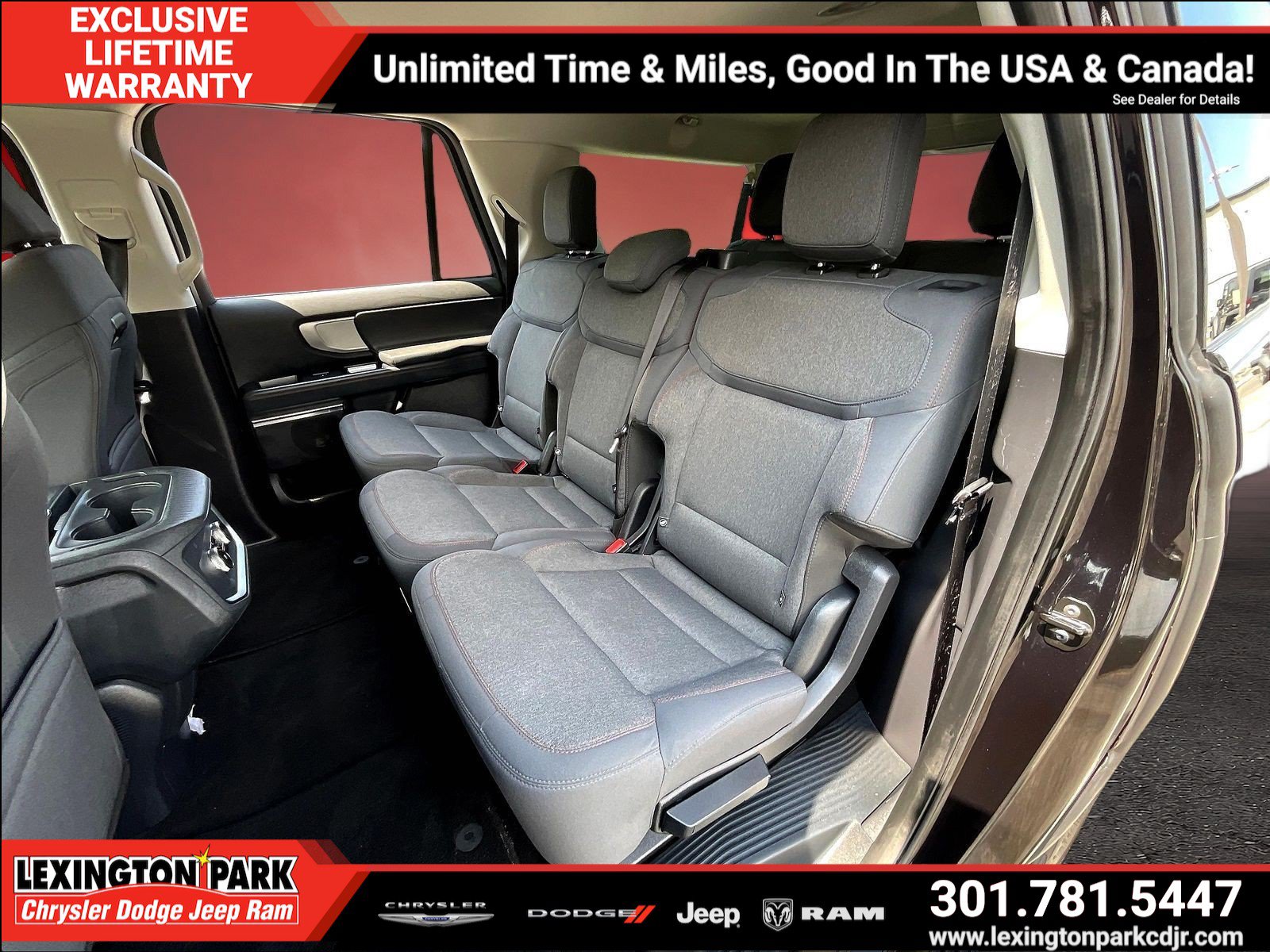 Used 2025 Ford Expedition Max Active AWD/4WD image 21
