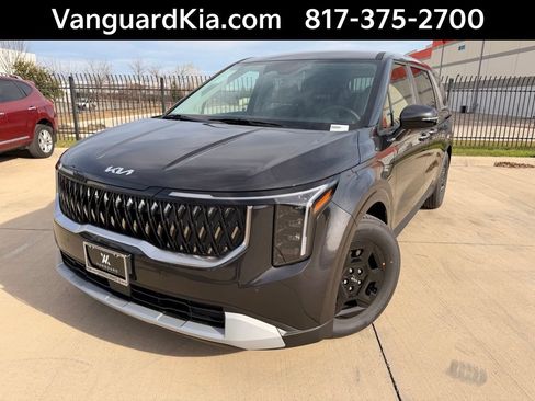 New 2026 Kia Carnival image 1