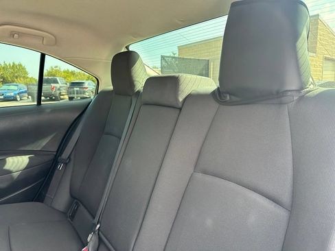 Used 2022 Toyota Corolla LE FWD image 9