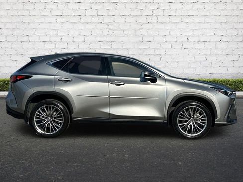 Used 2023 Lexus NX 350h AWD image 3