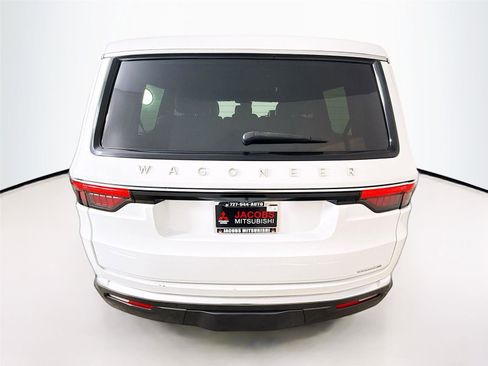 Used 2022 Jeep Wagoneer Series II image 27