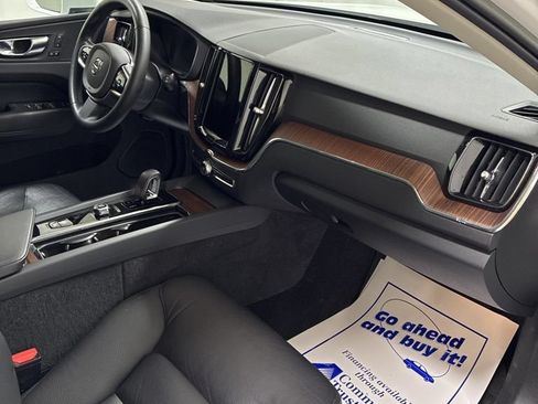 Used 2023 Volvo XC60 B5 Plus w/ Climate Package AWD/4WD image 35
