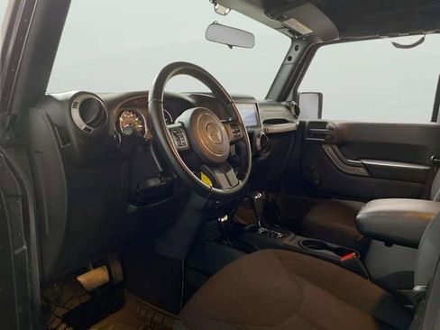 Used 2017 Jeep Wrangler Unlimited Sport w/ Connectivity Group image 59