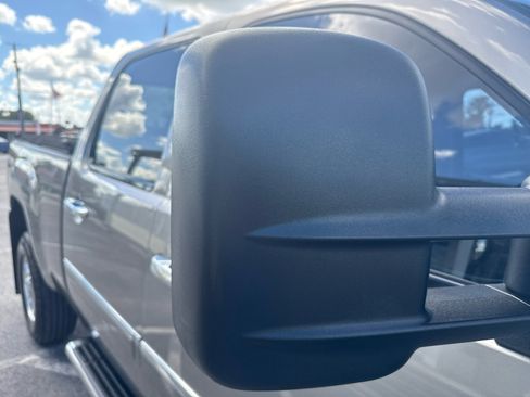 Used 2014 GMC Sierra 2500 Denali w/ Suspension Package, Off-Road image 46