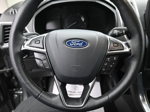 Used 2024 Ford Edge Titanium AWD/4WD image 16