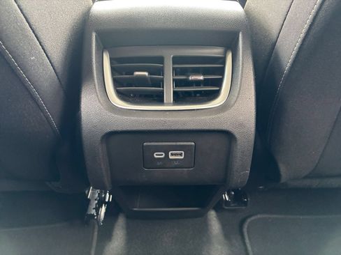Used 2026 Chevrolet Blazer LT FWD image 19