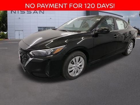 New 2025 Nissan Sentra S image 4