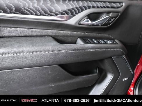 Certified 2024 GMC Yukon XL Denali image 7