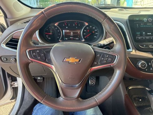 Used 2016 Chevrolet Malibu LT w/ Leather Package image 13