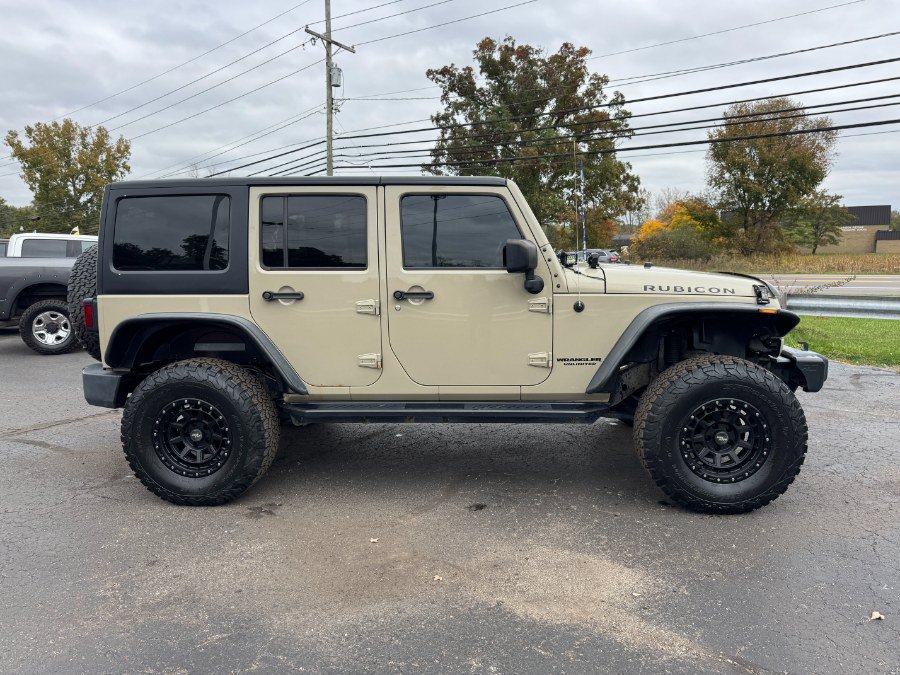 Used 2017 Jeep Wrangler Unlimited Rubicon w/ Dual Top Group AWD/4WD image 6