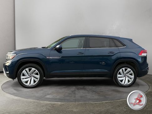 Used 2020 Volkswagen Atlas Cross Sport SE AWD/4WD image 4