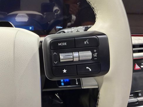 Used 2025 Hyundai Santa Fe Calligraphy AWD/4WD image 47