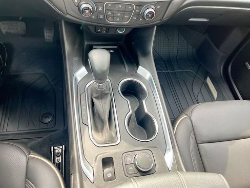 Used 2023 Chevrolet Traverse Premier w/ LPO, Floor Liner Package AWD/4WD image 17