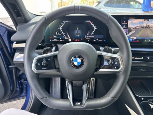 Certified 2025 BMW 530i w/ M Sport Package image 27
