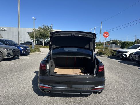 Used 2020 Audi S4 Premium Plus w/ Premium Plus Package image 6