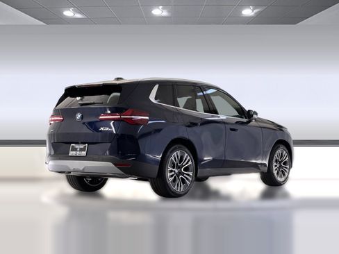 New 2026 BMW X3 xDrive30 w/ Premium Package AWD/4WD image 9