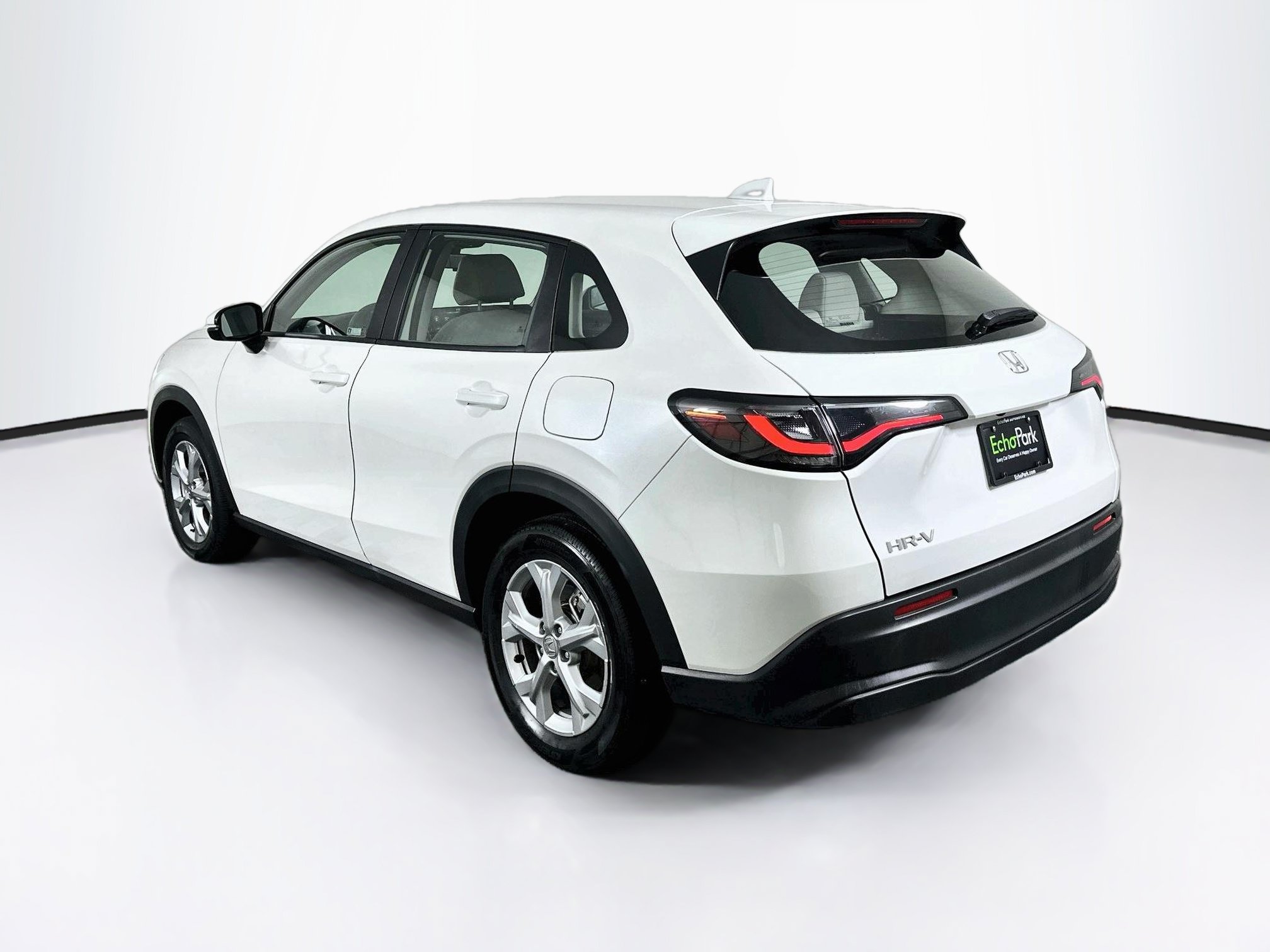 Used 2024 Honda HR-V LX image 5
